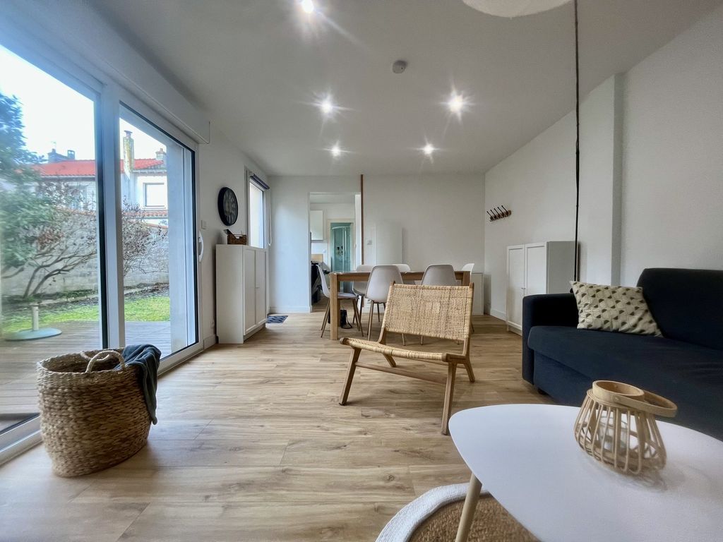 Achat appartement à vendre 2 pièces 38 m² - Les Sables-d'Olonne