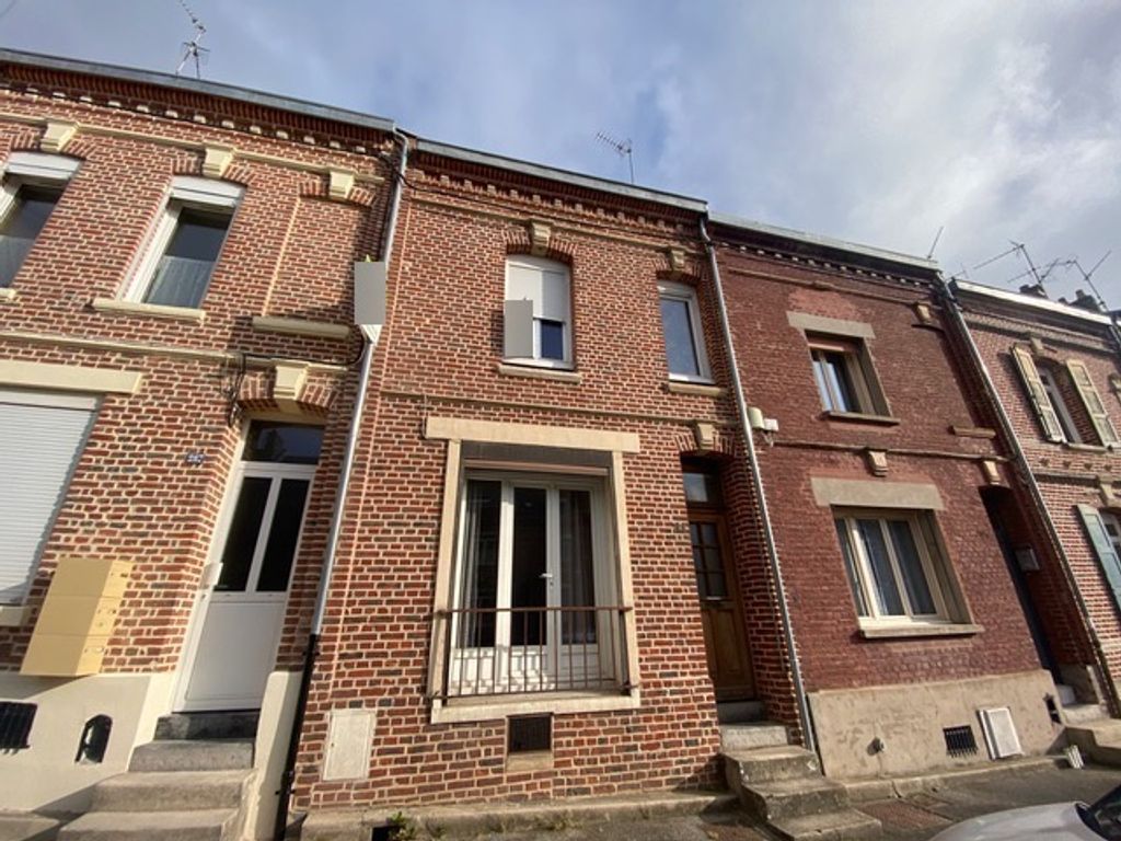 Achat maison à vendre 3 chambres 81 m² - Amiens