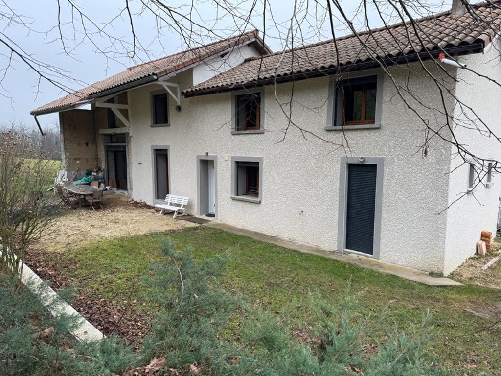 Achat maison à vendre 4 chambres 152 m² - Ruy-Montceau