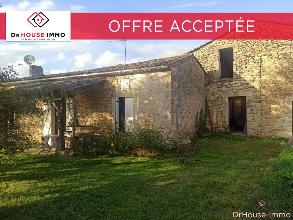 Achat maison à vendre 2 chambres 110 m² - Sauveterre-de-Guyenne