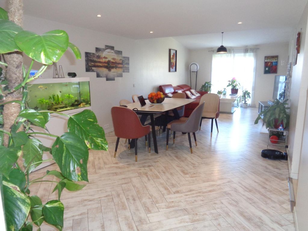 Achat maison à vendre 3 chambres 97 m² - Menucourt