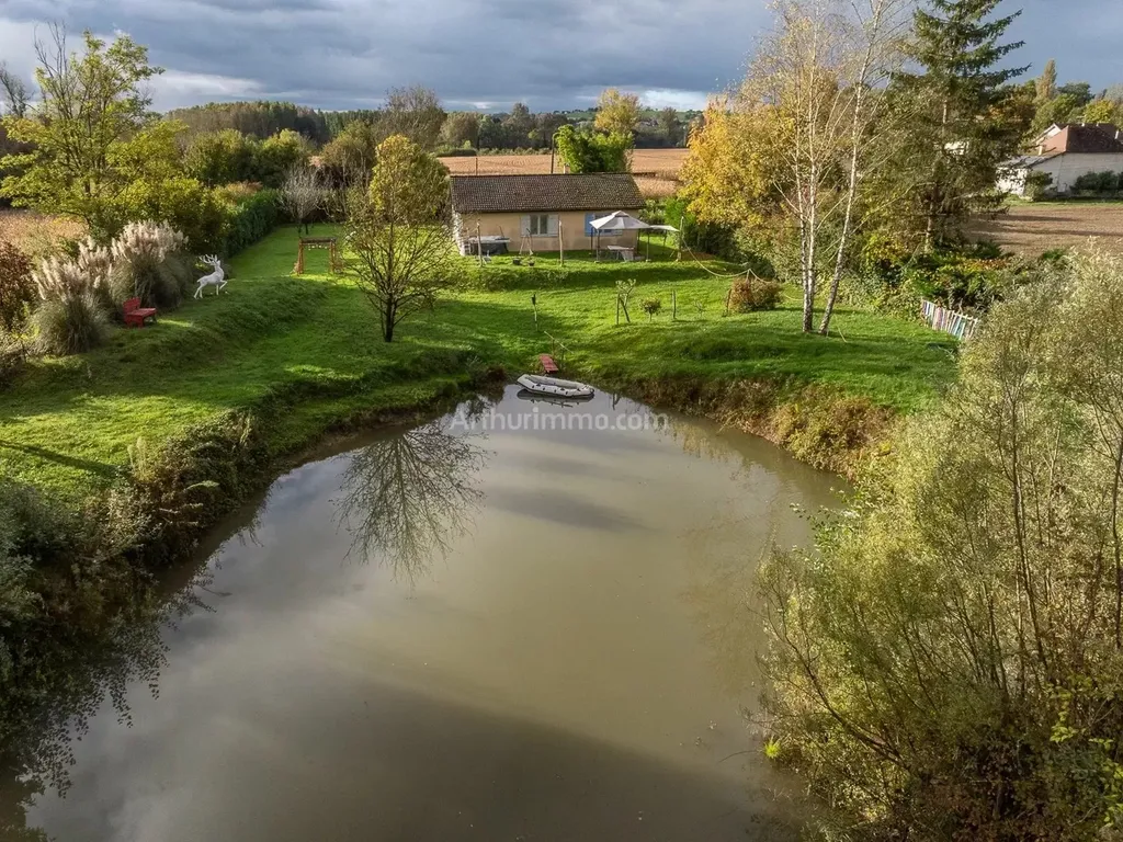 Achat maison à vendre 3 chambres 90 m² - Le Bouchage