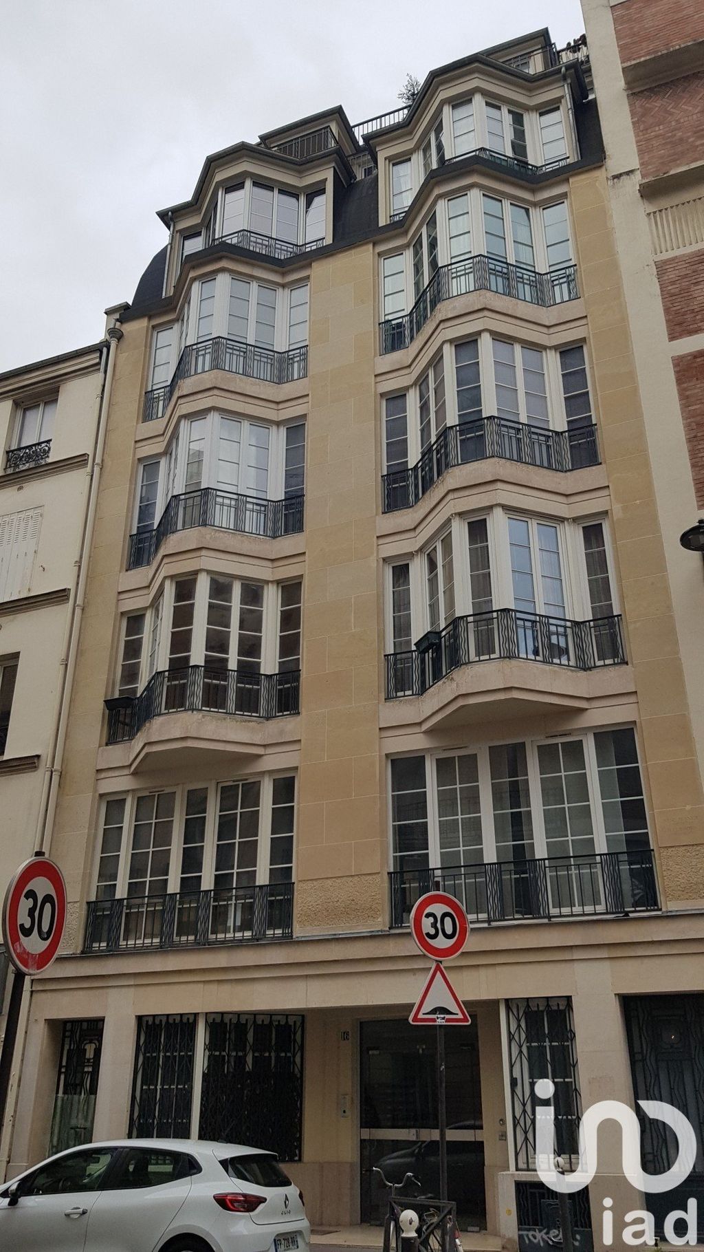 Achat studio à vendre 54 m² - Paris 15ème arrondissement