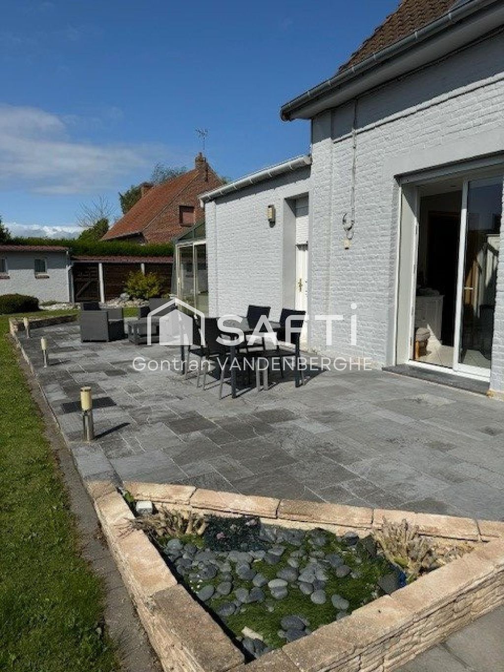 Achat maison à vendre 4 chambres 155 m² - Aire-sur-la-Lys