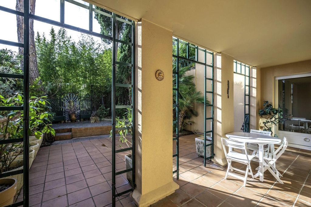 Achat appartement à vendre 2 pièces 61 m² - Saint-Jean-Cap-Ferrat