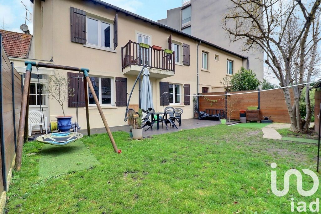 Achat maison à vendre 2 chambres 84 m² - Viry-Châtillon