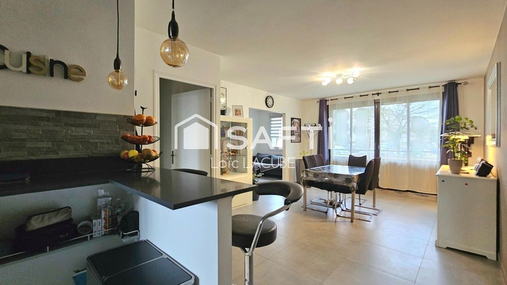 Achat appartement à vendre 5 pièces 84 m² - Bois-d'Arcy