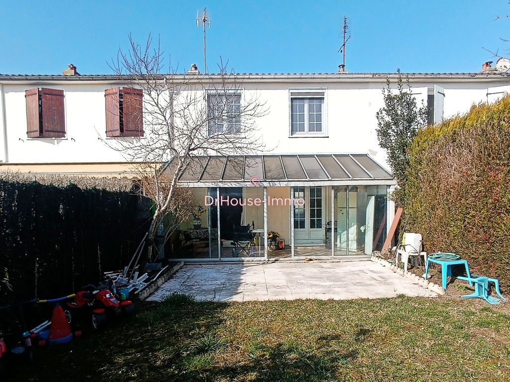 Achat maison à vendre 3 chambres 83 m² - Saint-André-les-Vergers