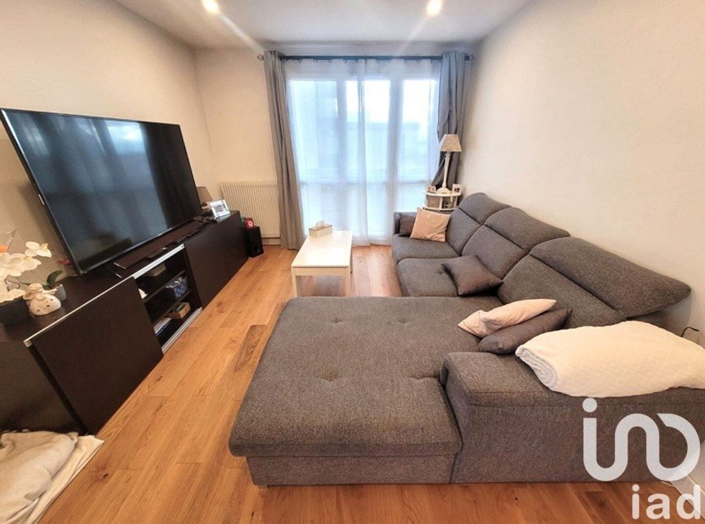 Achat appartement à vendre 4 pièces 92 m² - Le Bourget