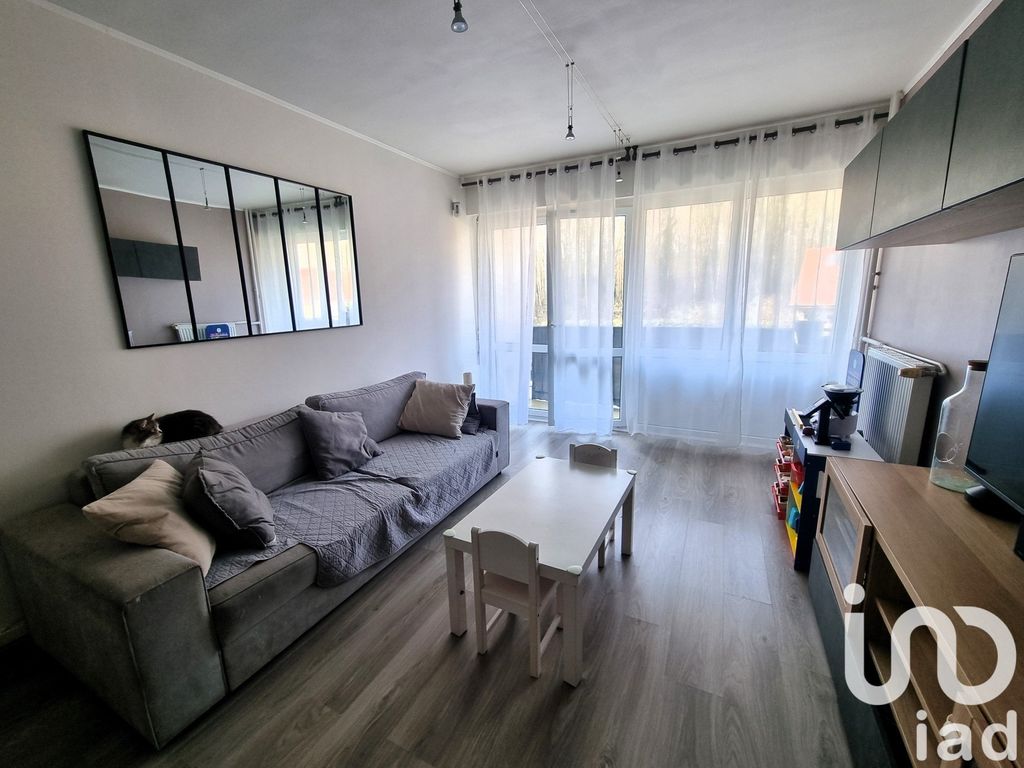 Achat appartement à vendre 3 pièces 67 m² - Corbeil-Essonnes