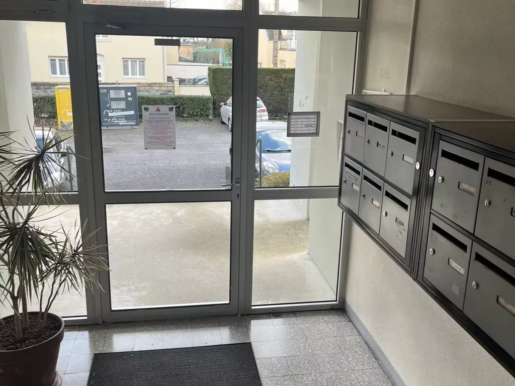 Achat appartement à vendre 2 pièces 39 m² - Laon