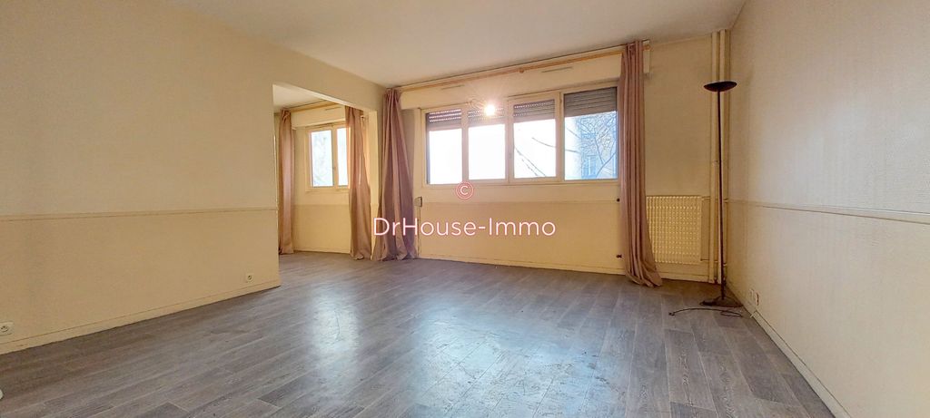 Achat appartement à vendre 3 pièces 67 m² - Paris 19ème arrondissement