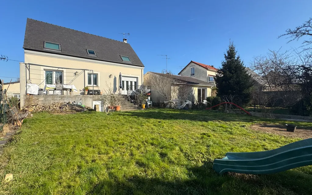 Achat maison à vendre 4 chambres 123 m² - Pontault-Combault