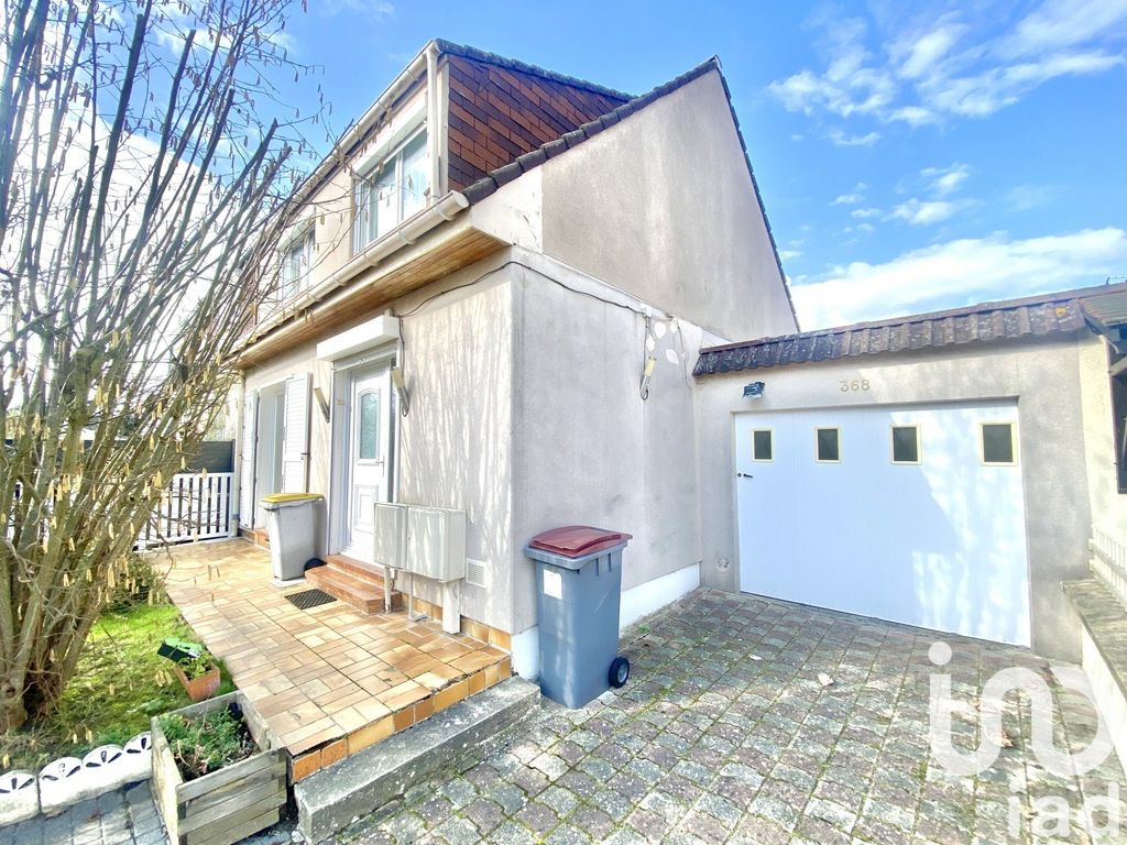 Achat maison à vendre 4 chambres 95 m² - Harly