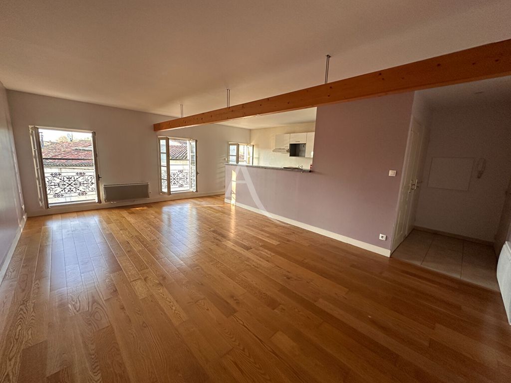 Achat appartement à vendre 3 pièces 73 m² - Saintes