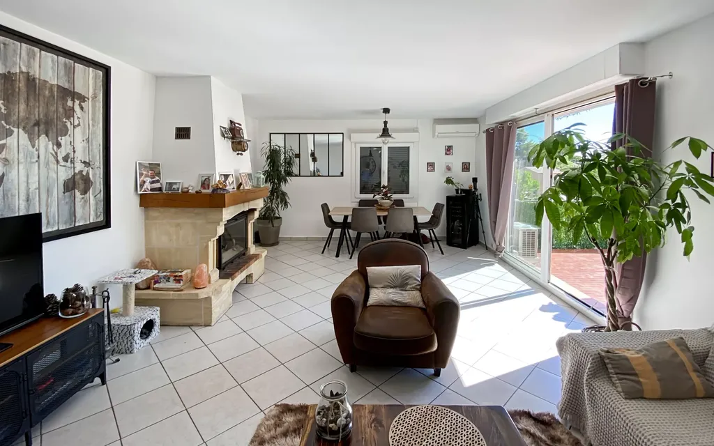 Achat maison à vendre 5 chambres 155 m² - Ceyreste