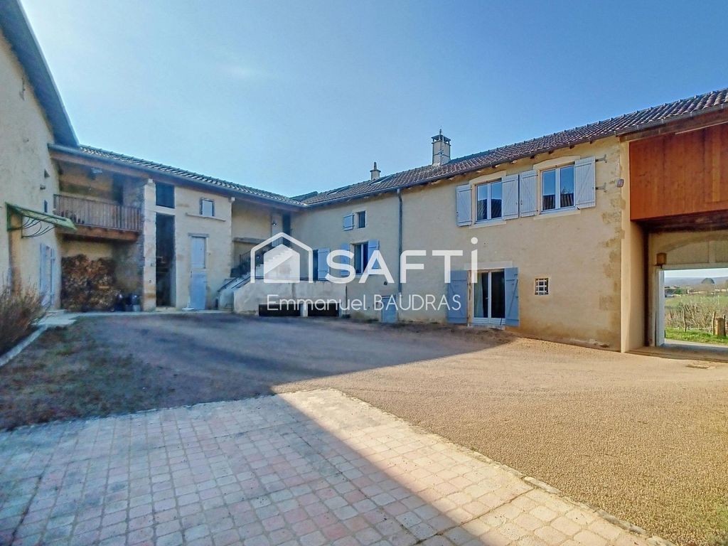 Achat maison à vendre 5 chambres 165 m² - Montbellet