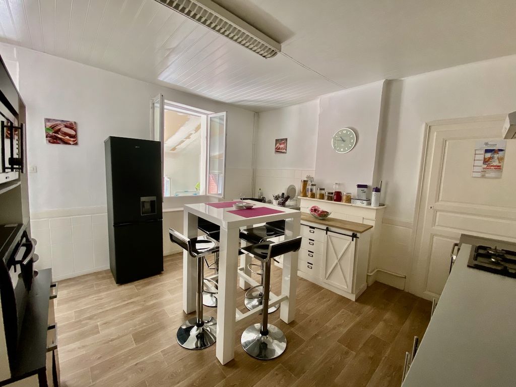 Achat maison à vendre 2 chambres 102 m² - Louvroil