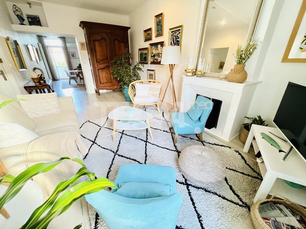 Achat appartement à vendre 5 pièces 130 m² - Sète