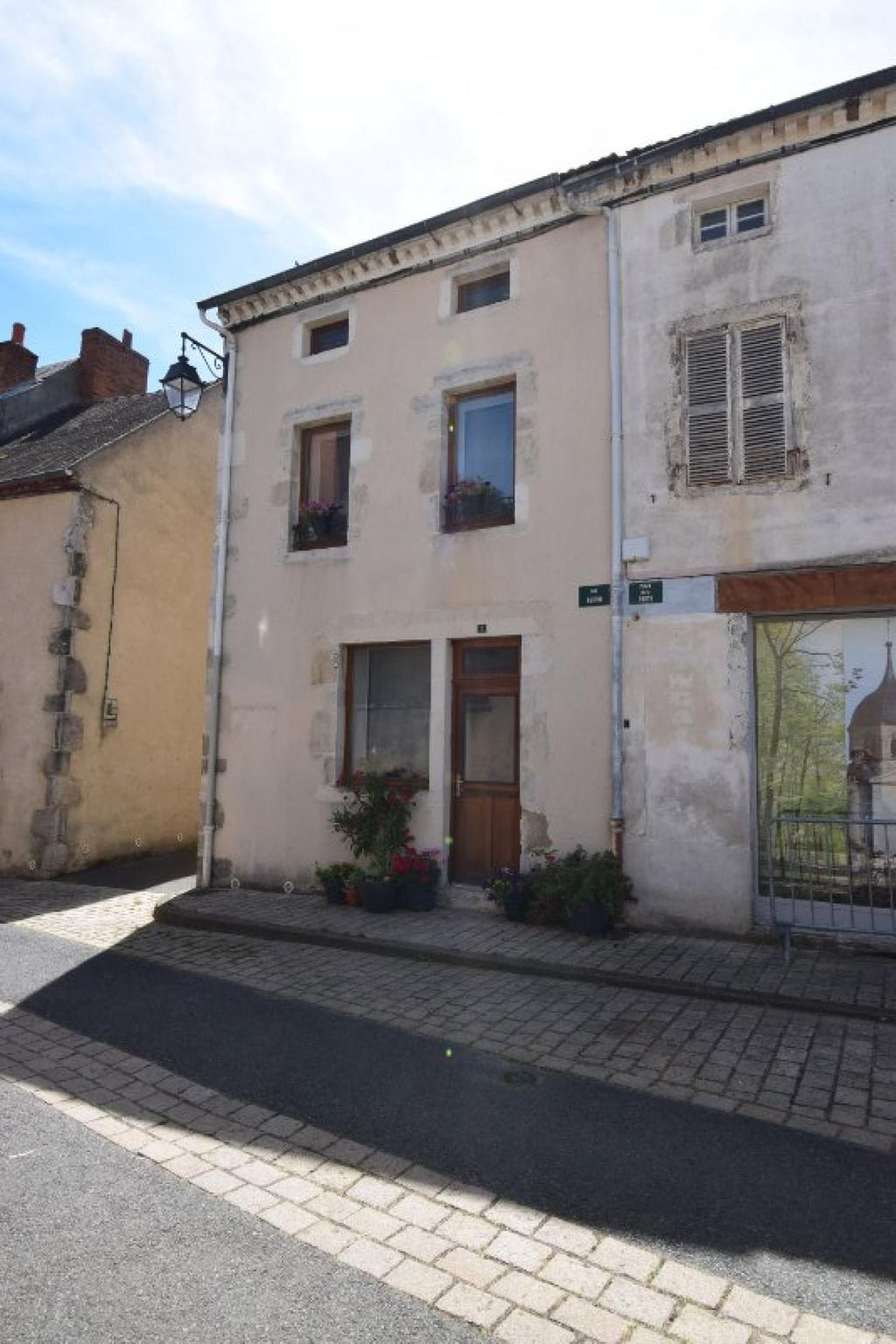 Achat maison à vendre 2 chambres 95 m² - Bellenaves